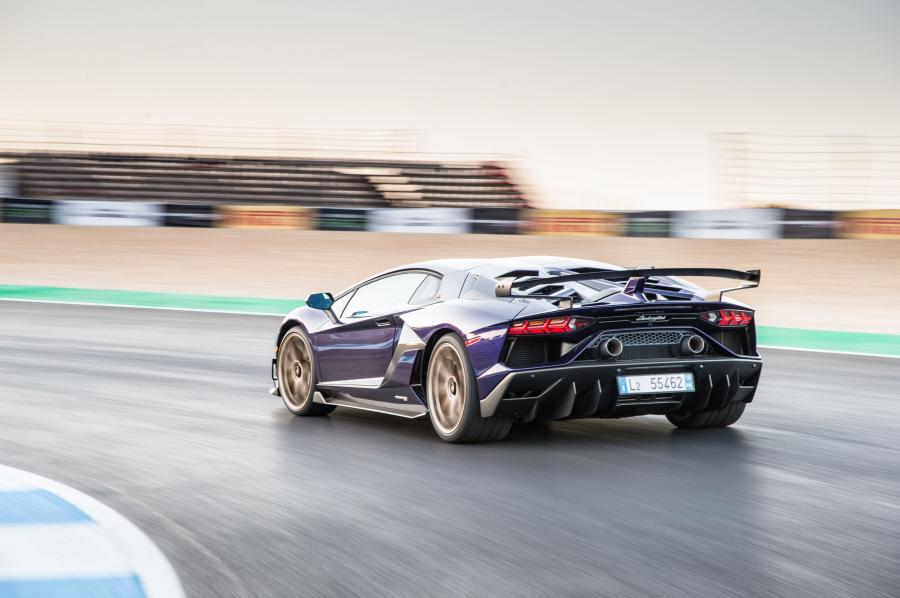  Lamborghini Aventador SVJ 2018 года  (NA) (фото 23 из 23)